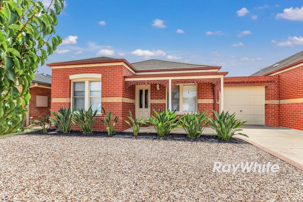 7 SUNRISE AVE, MOAMA, NSW 2731