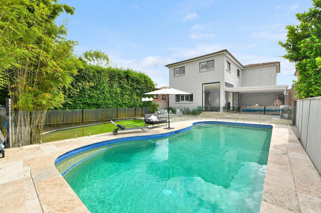 67 First Ave, Rodd Point, NSW 2046