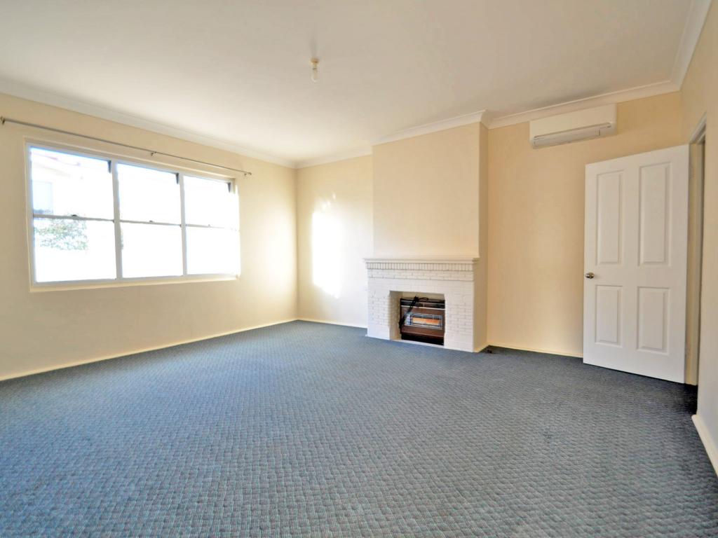 34 Boundary St, Junee, NSW 2663