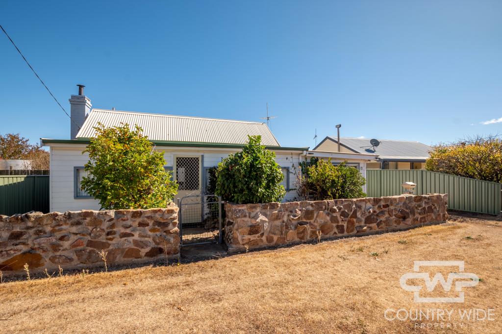52 Coronation Ave, Glen Innes, NSW 2370