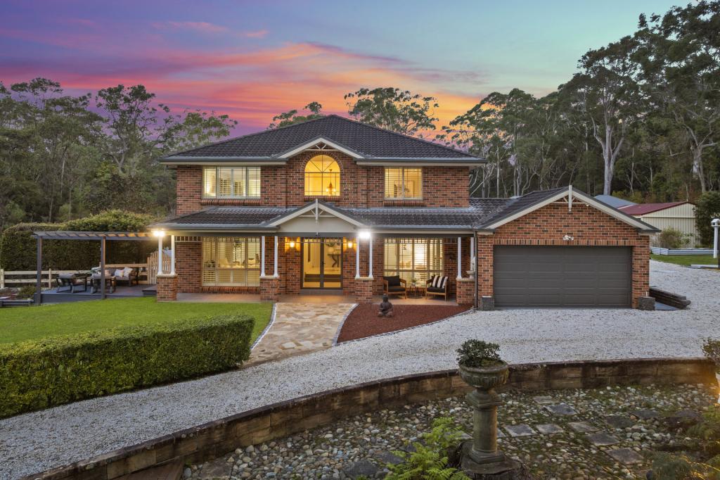 15 Blue Crane Cl, Tumbi Umbi, NSW 2261