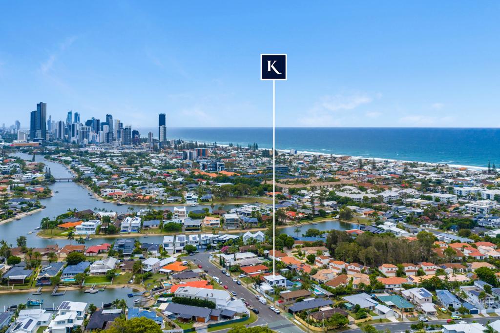 81 Alec Ave, Mermaid Waters, QLD 4218