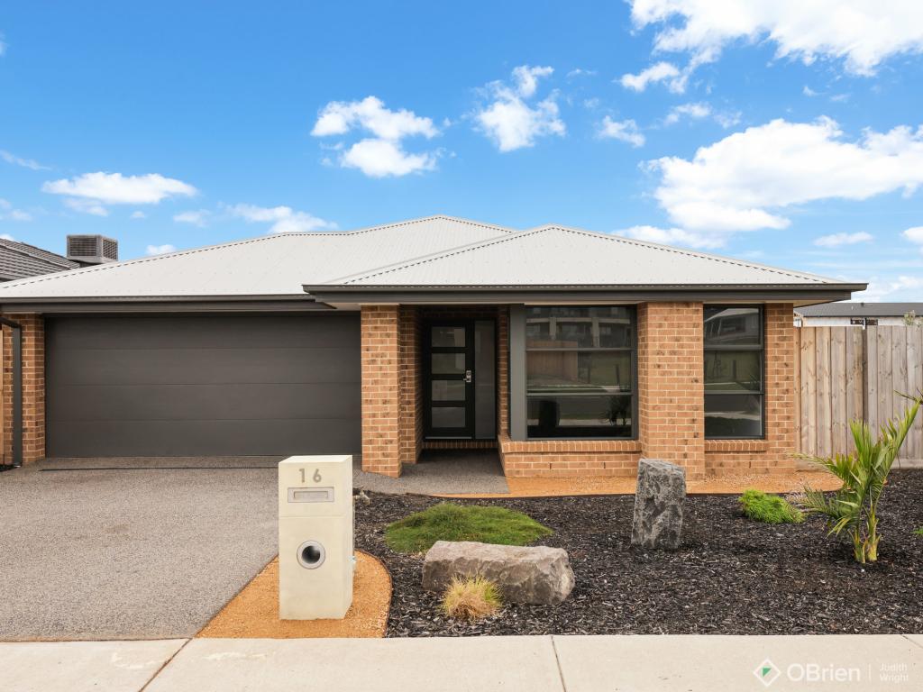 16 Elsa Tce, San Remo, VIC 3925