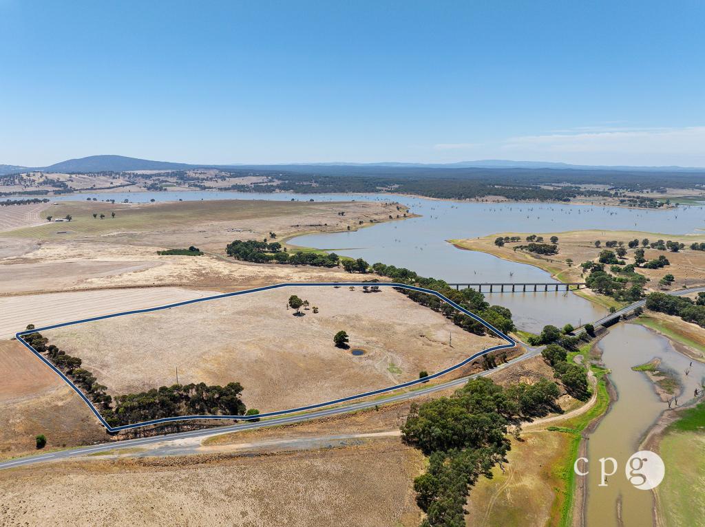 2220 Pyrenees Hwy, Joyces Creek, VIC 3364