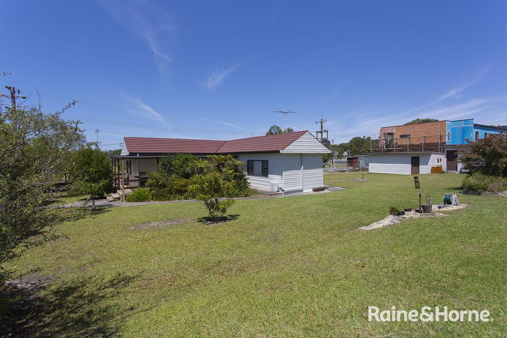 46-48 Park Ave, Helensburgh, NSW 2508