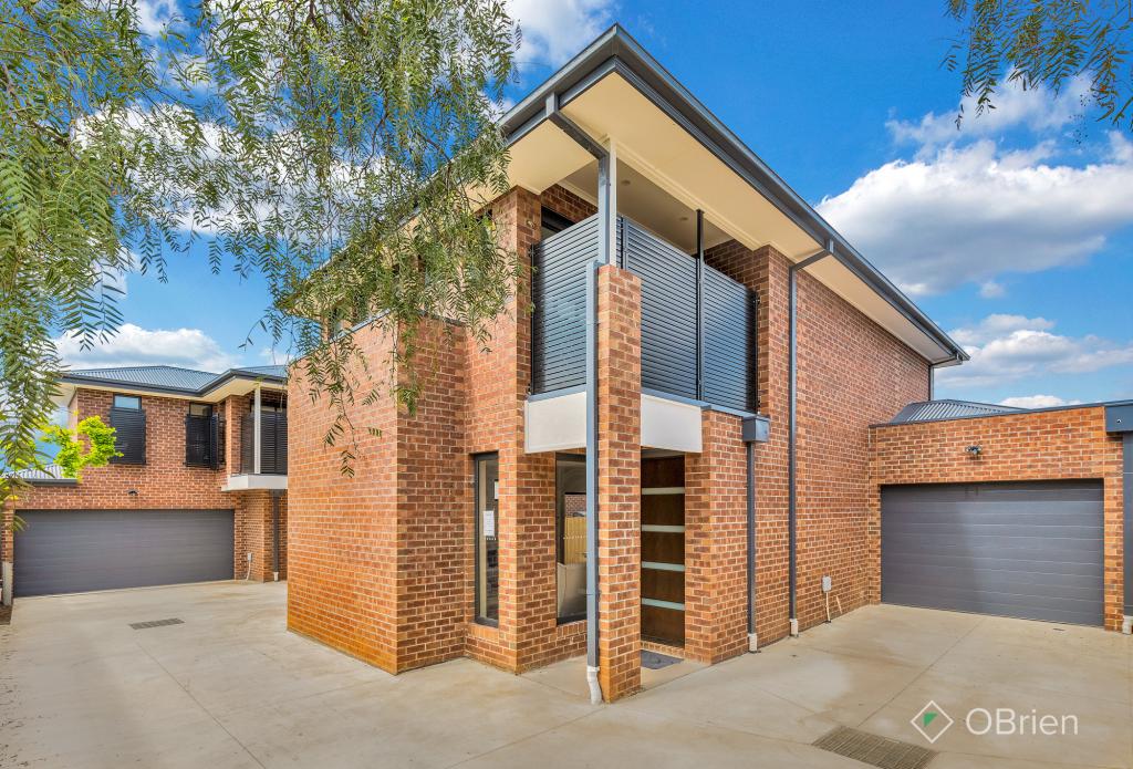 2/65 Market Rd, Werribee, VIC 3030