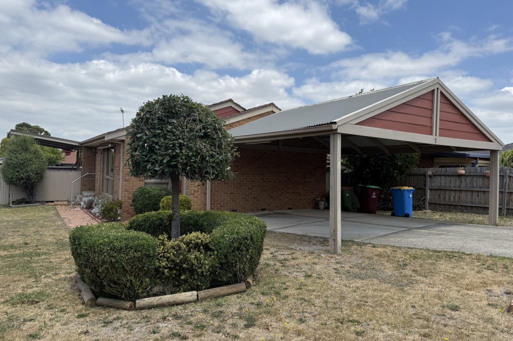 5 Alpha Cl, Hampton Park, VIC 3976