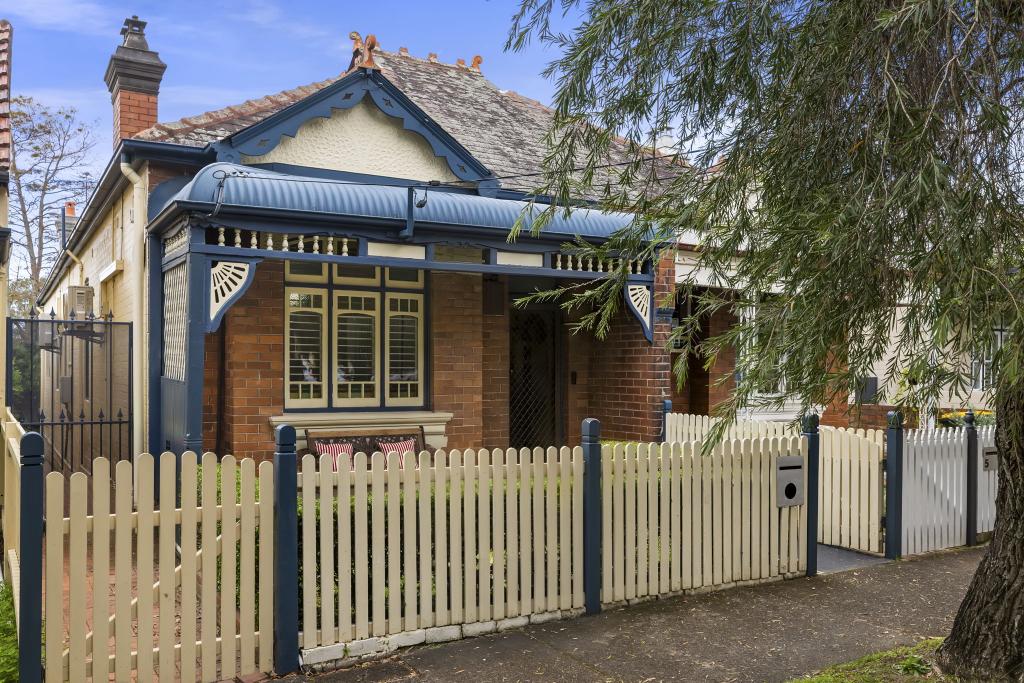 3 Blairgowrie St, Dulwich Hill, NSW 2203