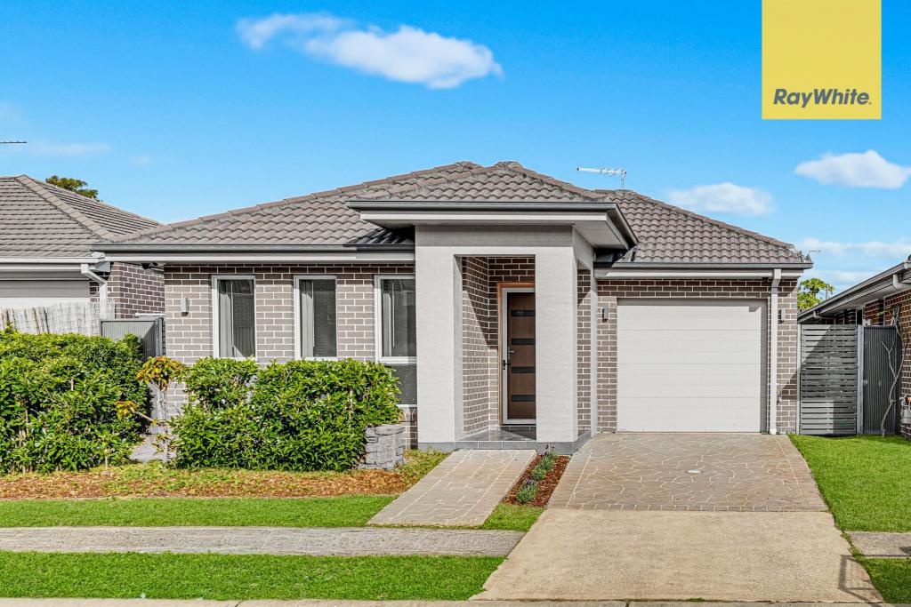 8 Bugle St, Ropes Crossing, NSW 2760