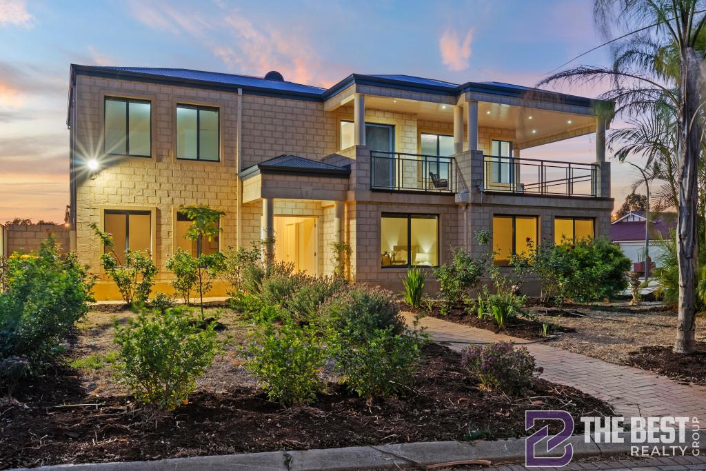 5 JEREMIAH WAY, CANNING VALE, WA 6155