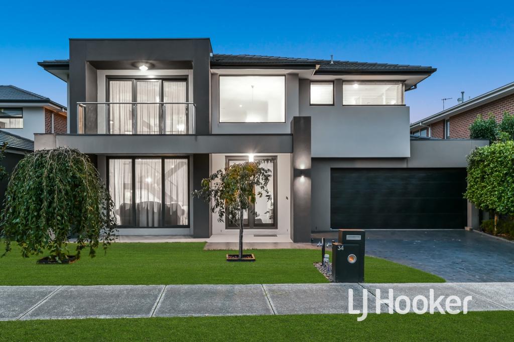 34 Tulliallan Bvd, Cranbourne North, VIC 3977