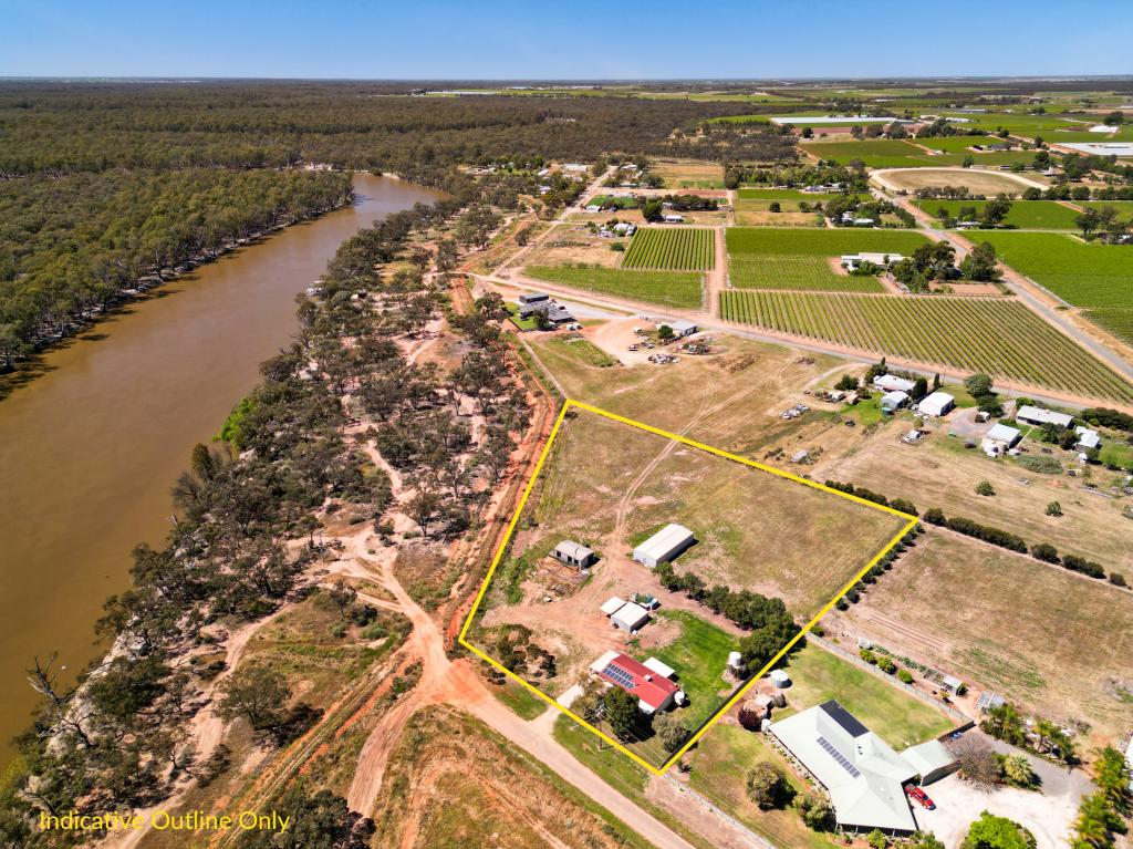 54 Adcock Rd, Robinvale, VIC 3549