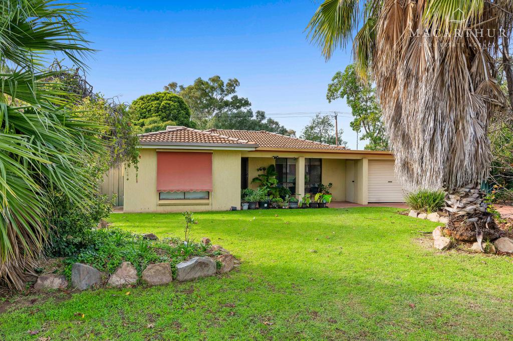 29 Goborra St, Glenfield Park, NSW 2650