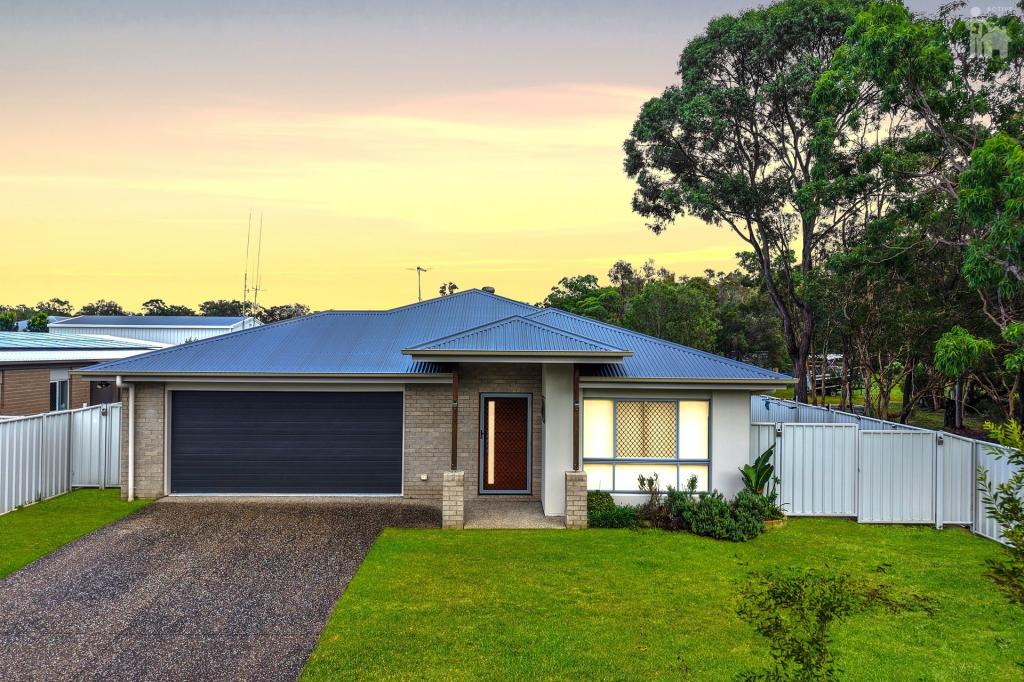 53 Walkers Rd, Urangan, QLD 4655