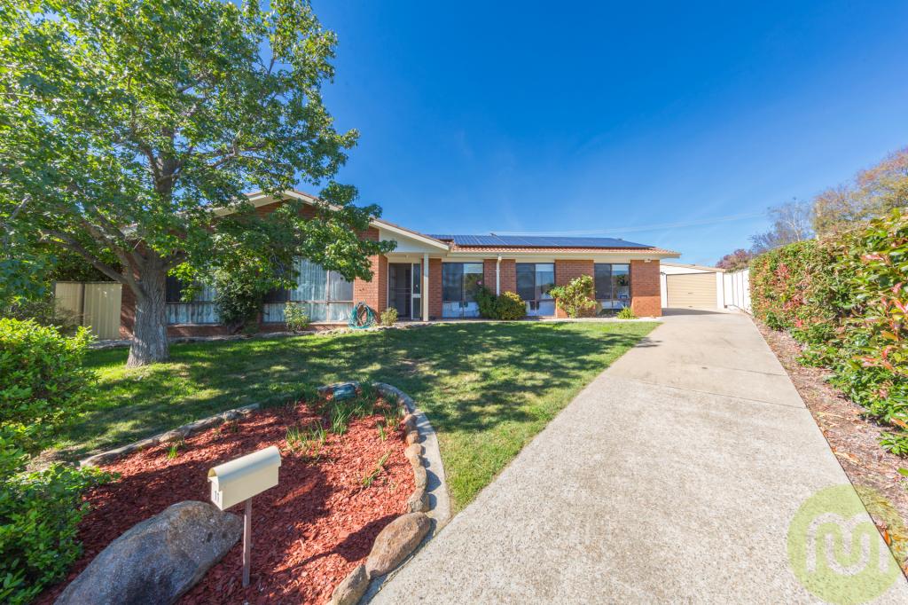 11 Rabnor Pl, Isabella Plains, ACT 2905