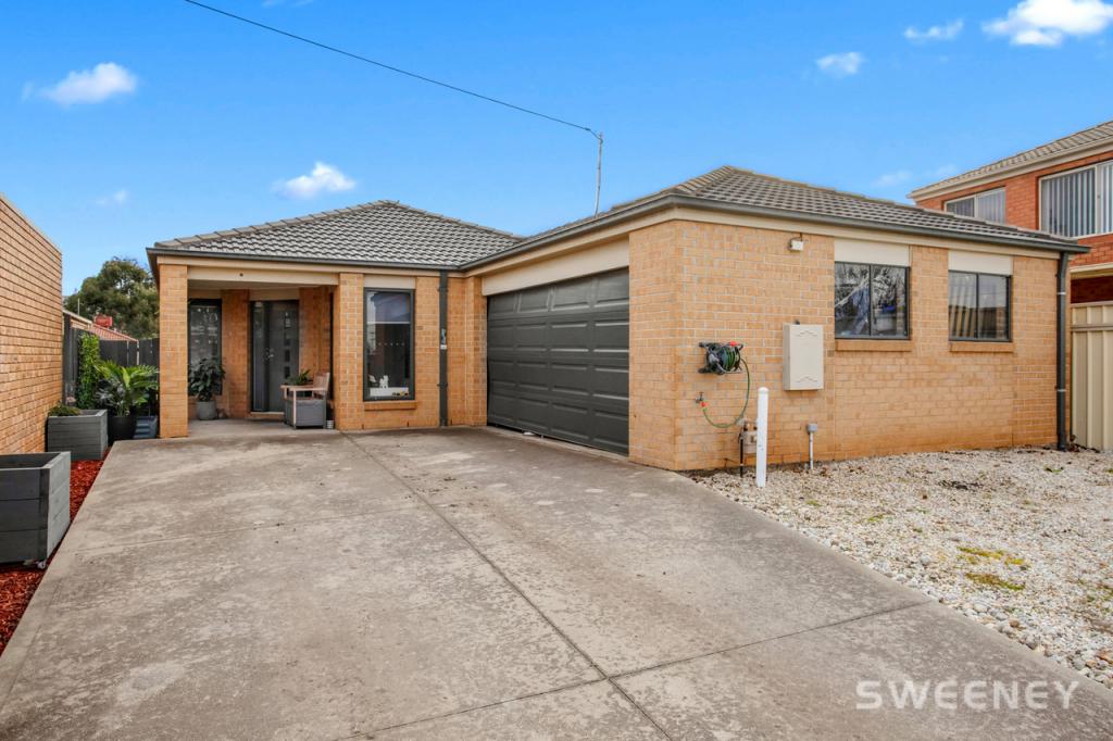 15 Fell Ct, Altona Meadows, VIC 3028