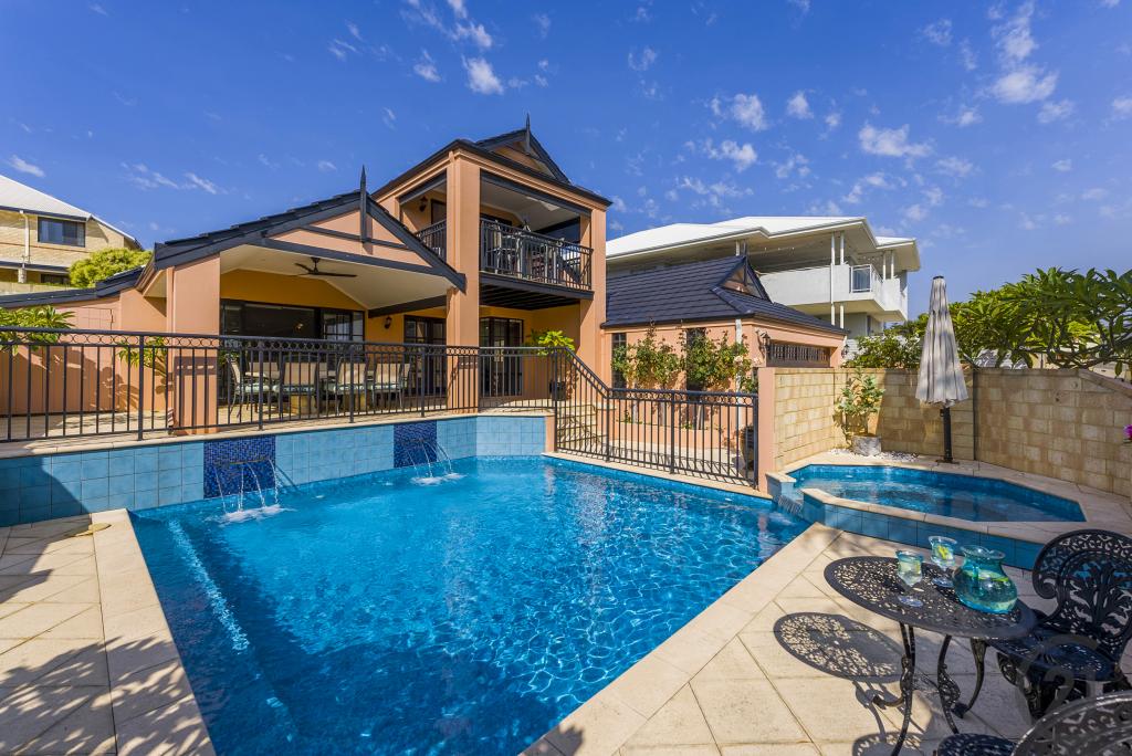 75 Baloo Cres, Wannanup, WA 6210
