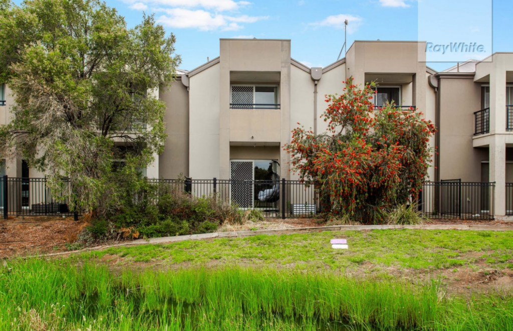 3/3-7 Banrock Pl, Mawson Lakes, SA 5095