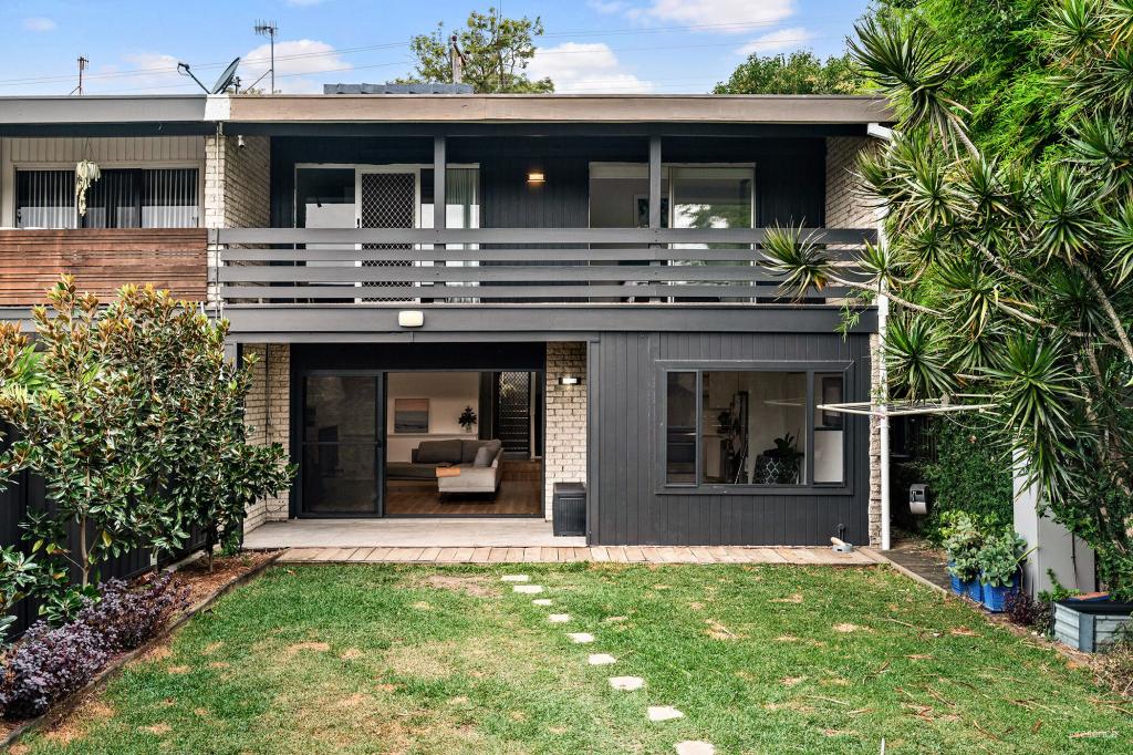 8 Deborah St, Kotara South, NSW 2289