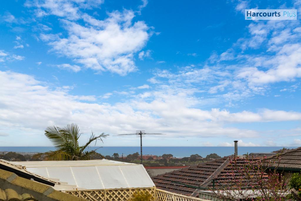 4 Lapwing St, Hallett Cove, SA 5158