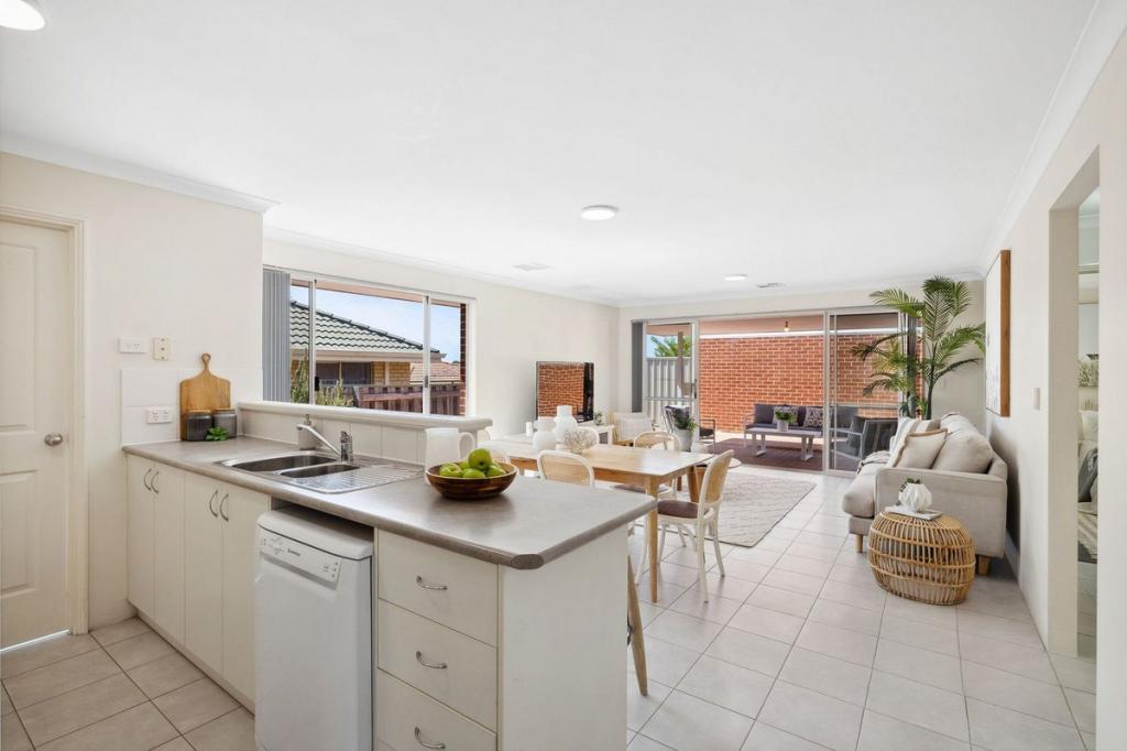 1/310 Stock Rd, Willagee, WA 6156