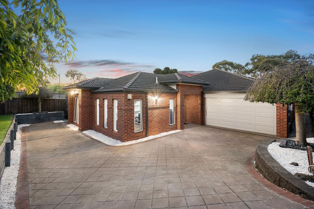 7 VIEWGRAND RISE, LYSTERFIELD, VIC 3156