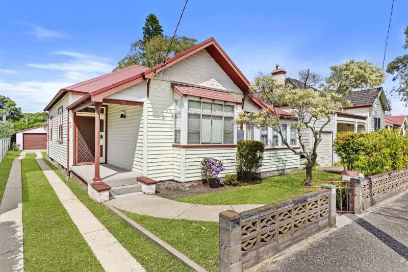 73 Dumaresq St, Hamilton, NSW 2303