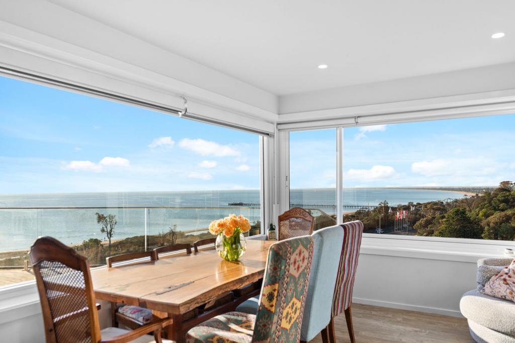 2/24 Cliff Rd, Frankston, VIC 3199