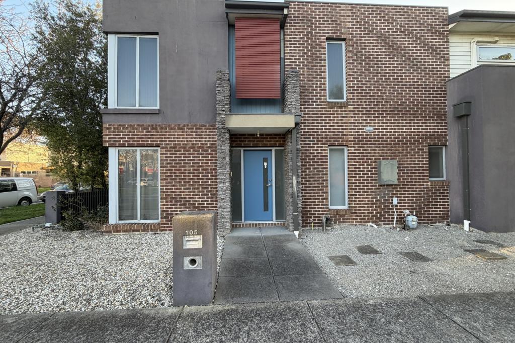2/105 Keneally St, Dandenong, VIC 3175
