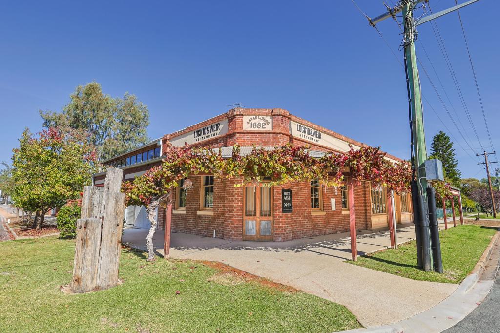 8 Adelaide St, Wentworth, NSW 2648