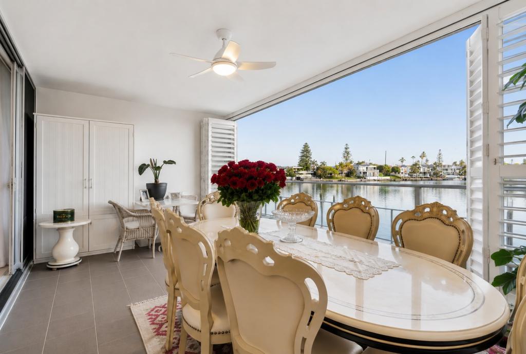 106/30 Paradise Island, Surfers Paradise, QLD 4217