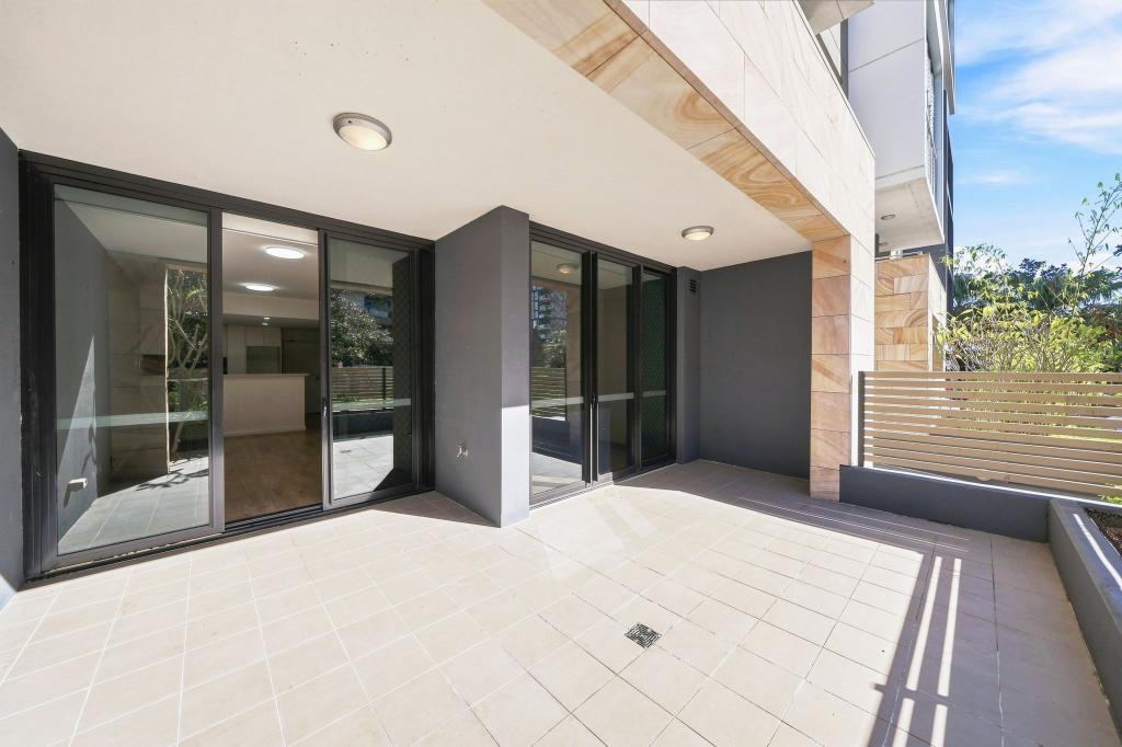 201/4 FOOTBRIDGE BVD, WENTWORTH POINT, NSW 2127