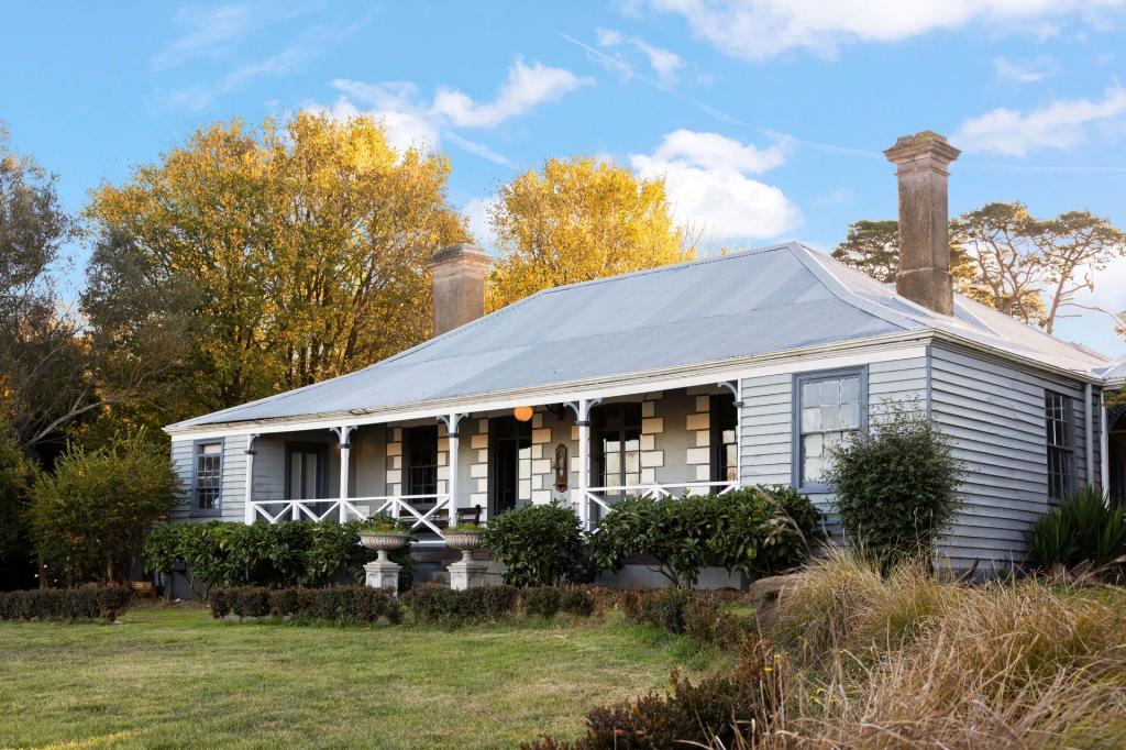 136 Darlington-Carranballac Rd, Darlington, VIC 3271