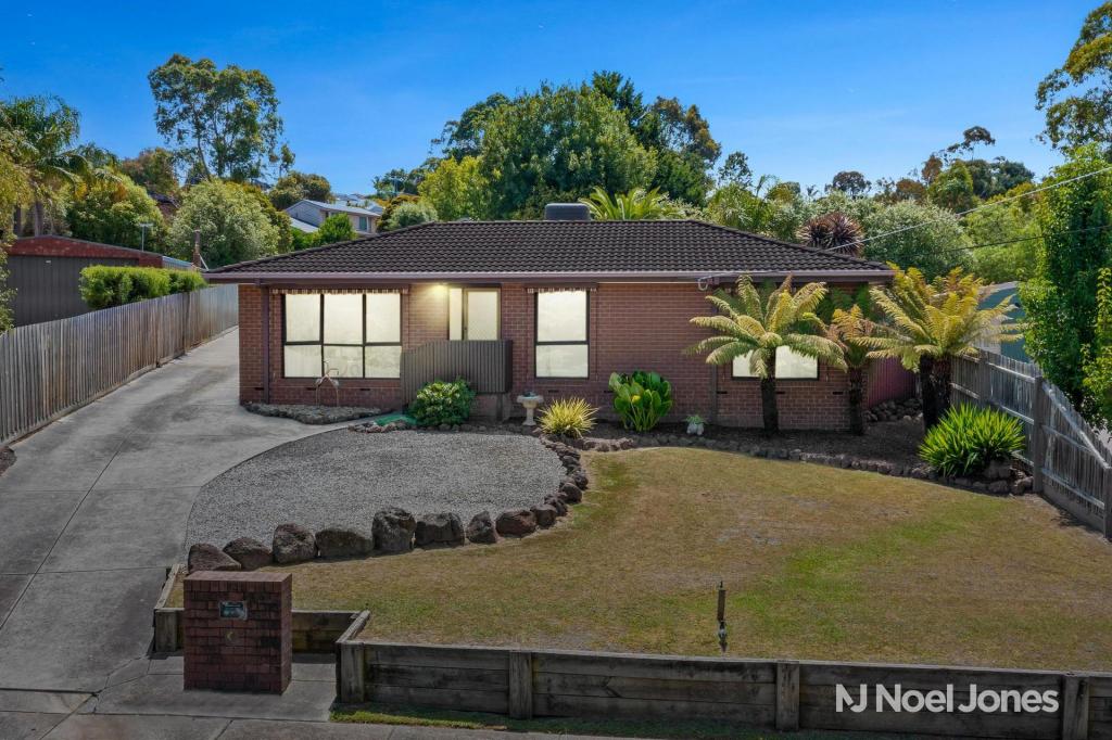 12 Melissa Ct, Mooroolbark, VIC 3138