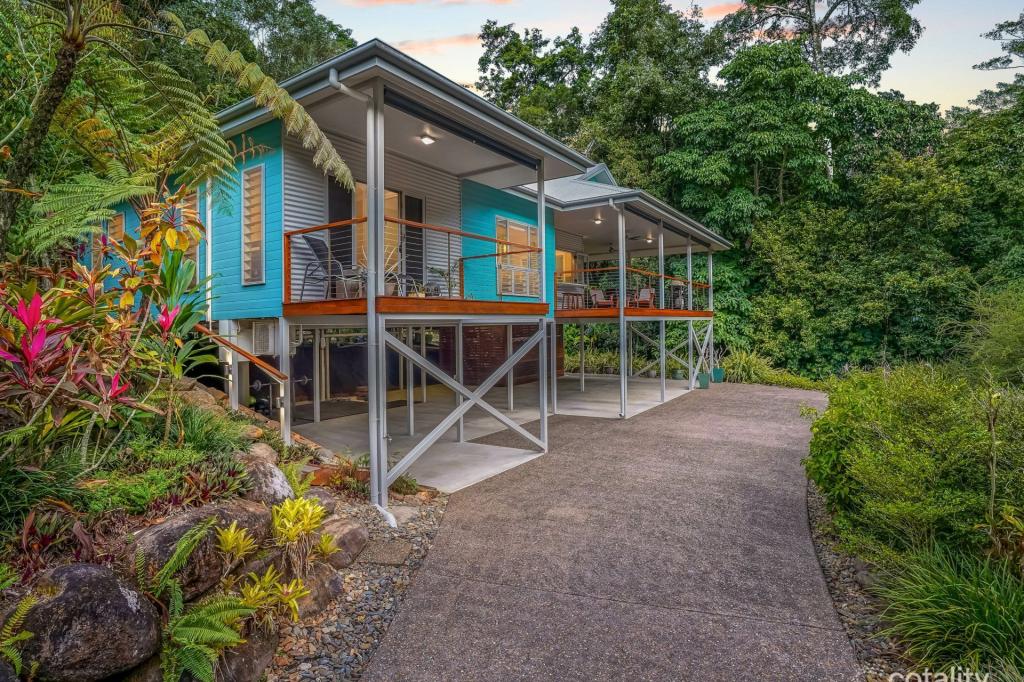 2-4 Leafy Cl, Redlynch, QLD 4870