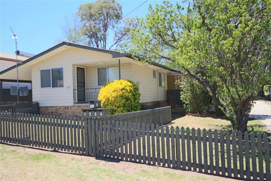 1/160 Bulwer St, Tenterfield, NSW 2372