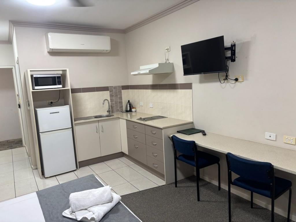 160 Egerton St, Emerald, QLD 4720