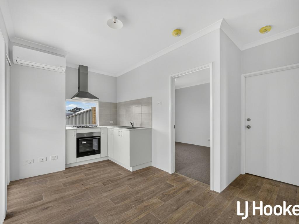 21a Azzurra Loop, Two Rocks, WA 6037