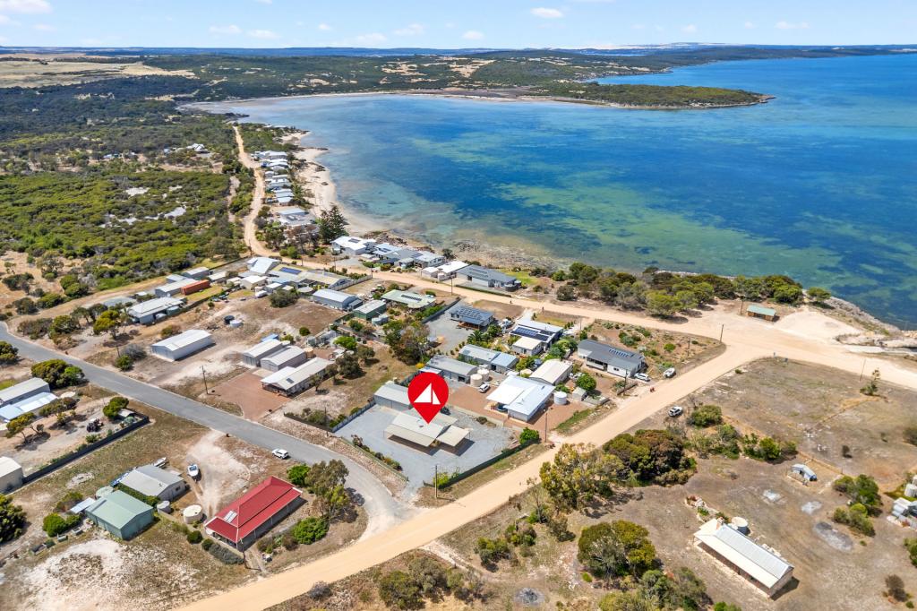 2 Henderson Ct, Mount Dutton Bay, SA 5607