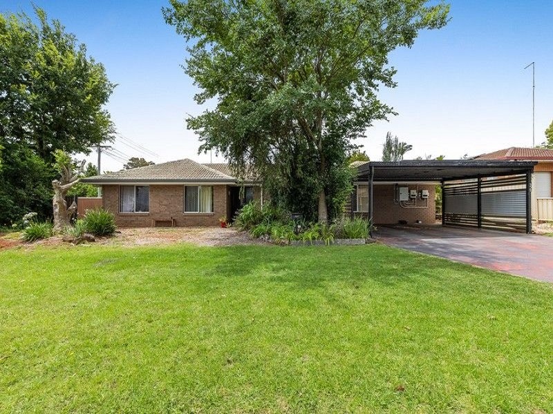 Room A/29 Friend St, Harristown, QLD 4350