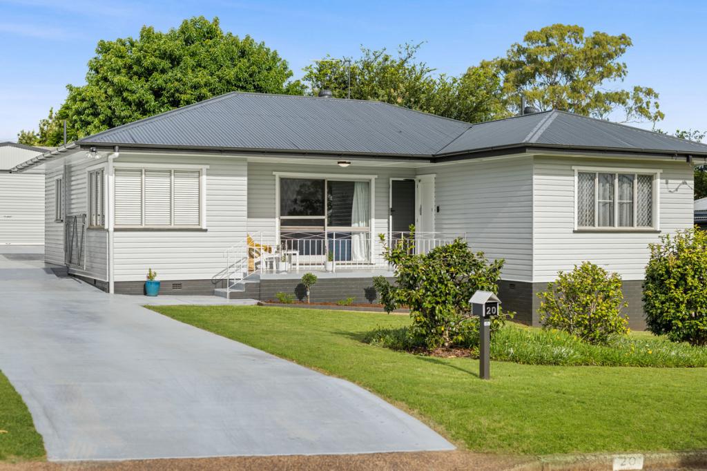 20 Sourris St, Mount Lofty, QLD 4350