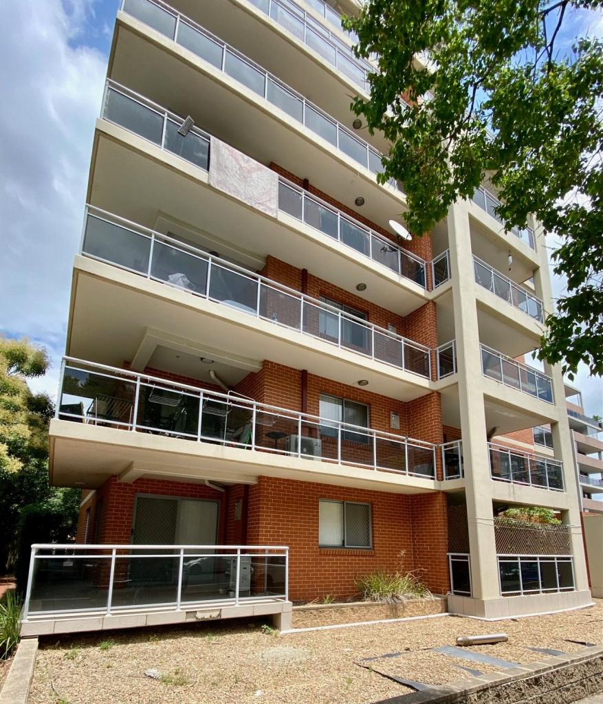 1/8-10 Lachlan St, Liverpool, NSW 2170