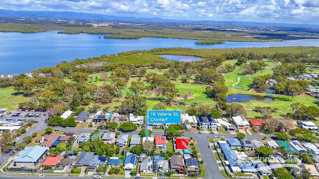 16 Valerie St, Clontarf, QLD 4019