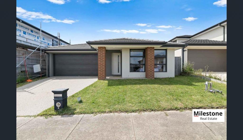 9 ANTRA ST, CLYDE NORTH, VIC 3978
