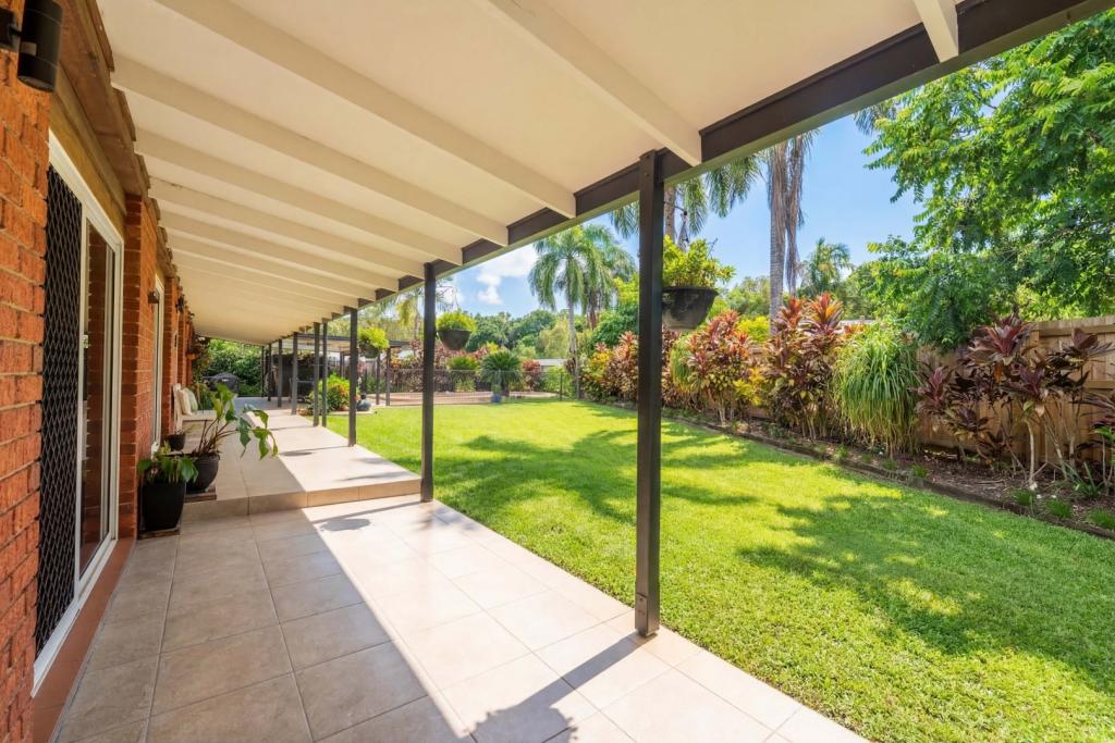 6 Coogee Cl, Kewarra Beach, QLD 4879