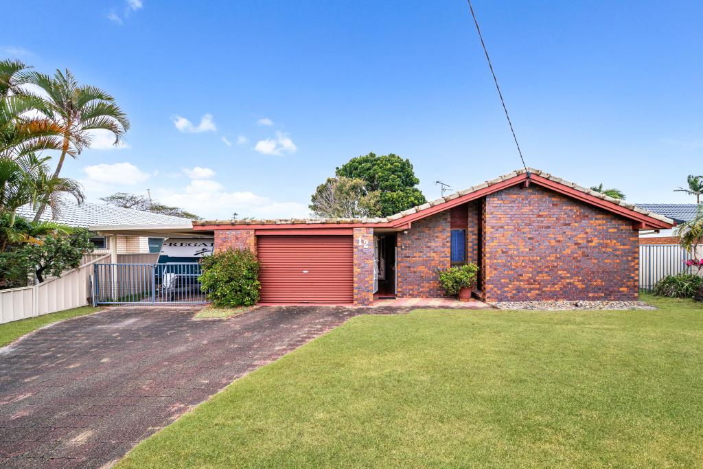 12 Pheasant St, Parrearra, QLD 4575