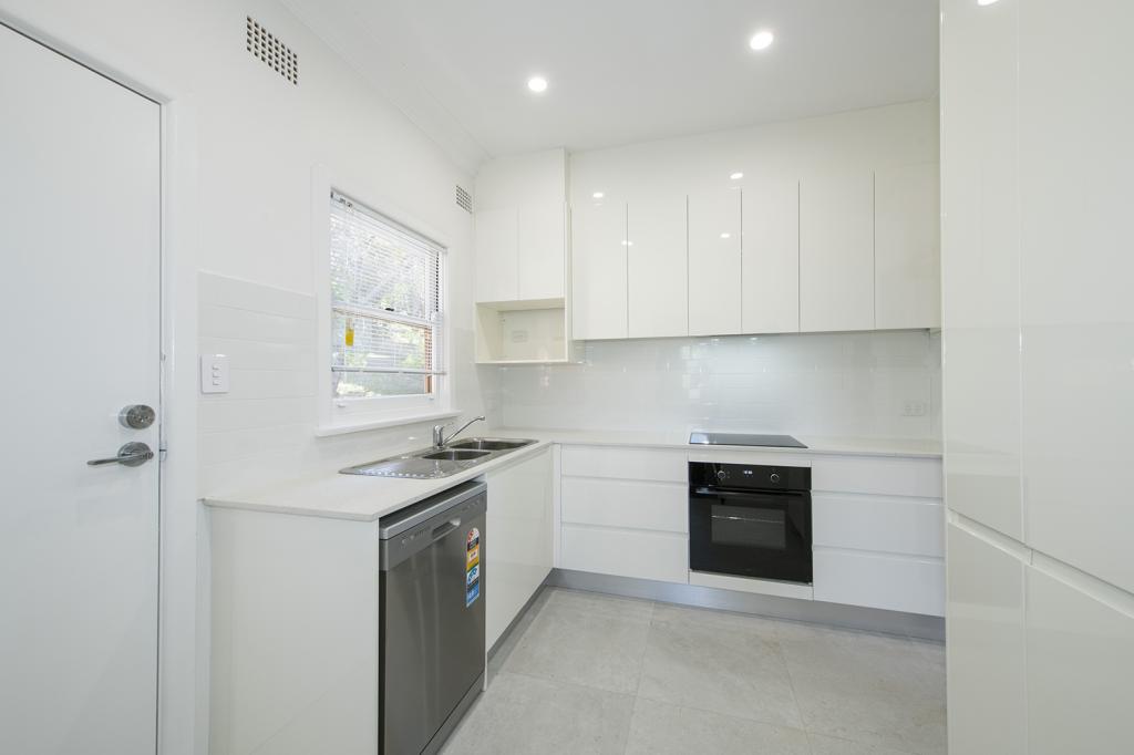 46 Governors Dr, Lapstone, NSW 2773