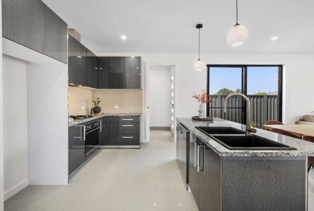 1/50a Barker Ave, Flinders Park, SA 5025