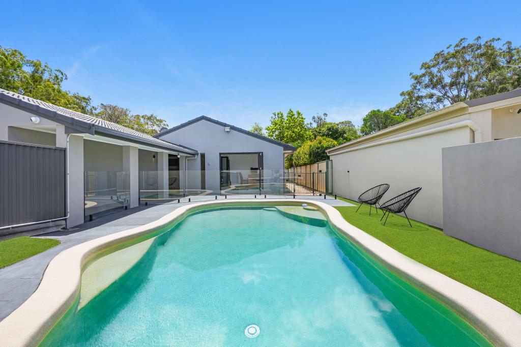 27 Merinda Ct, Southport, QLD 4215