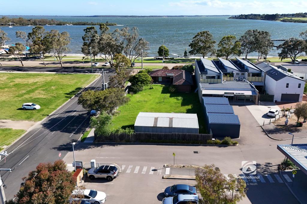 35 Esplanade, Paynesville, VIC 3880
